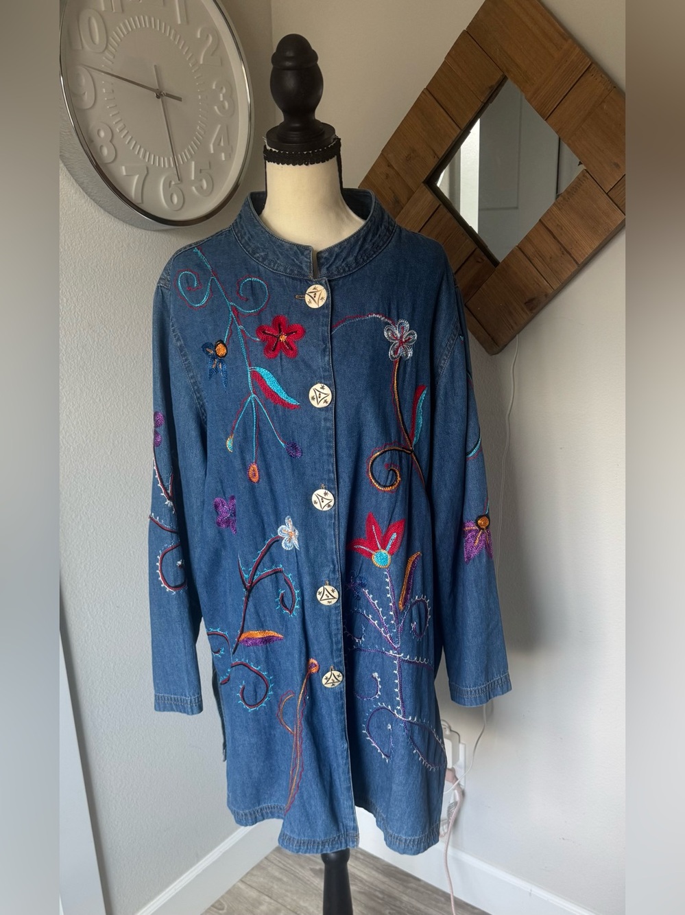 ✨ VINTAGE Indigo Moon Embroidered Longline Denim Shirt Jacket 100% Cotton ✨